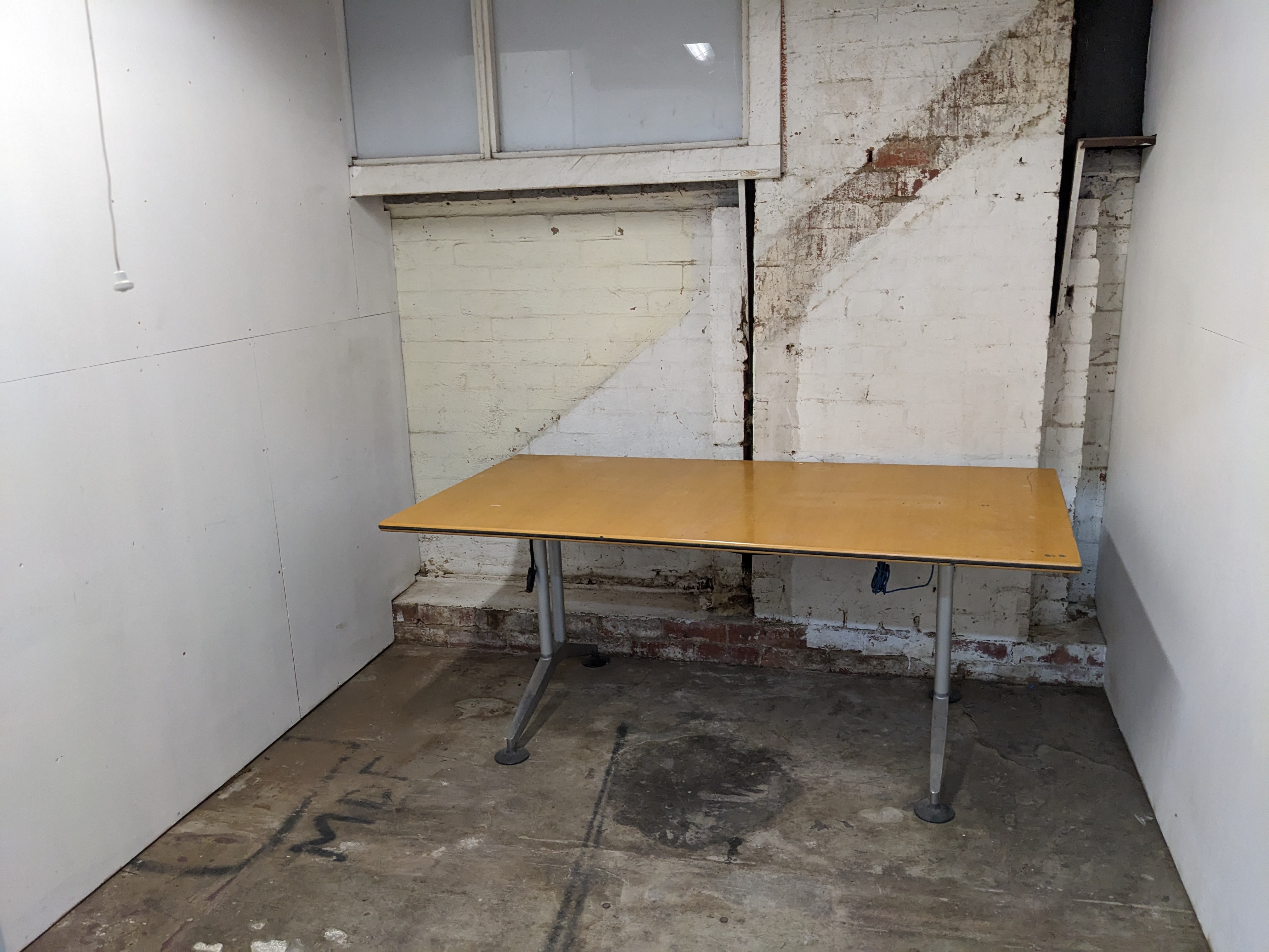 Barkvox studio, workshop, and gear